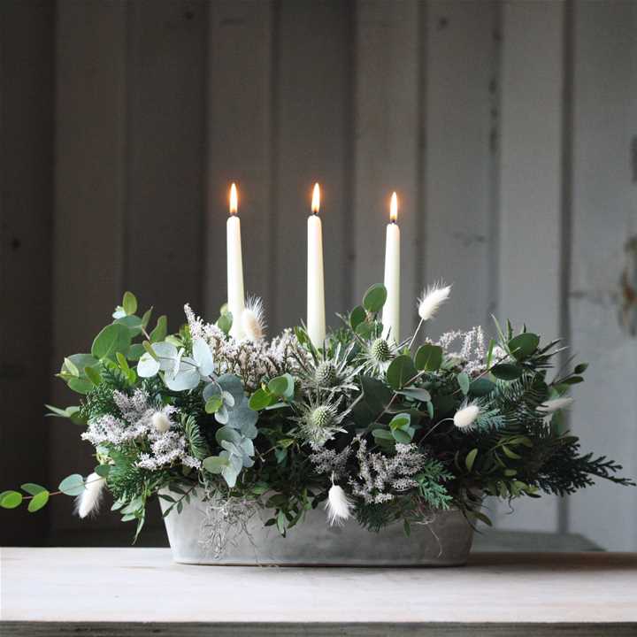 Cool 3 candle arrangement